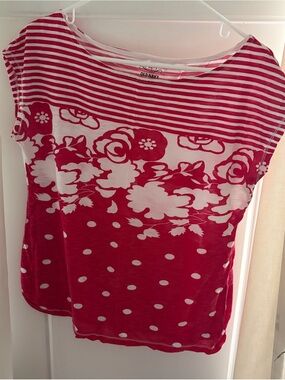 Old Navy Red White Shirt Size M